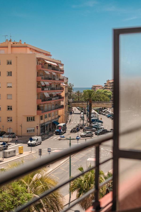 L'Alhambra, Cosy 2 Pieces Au Centre Ville De Mentona Zewnętrze zdjęcie